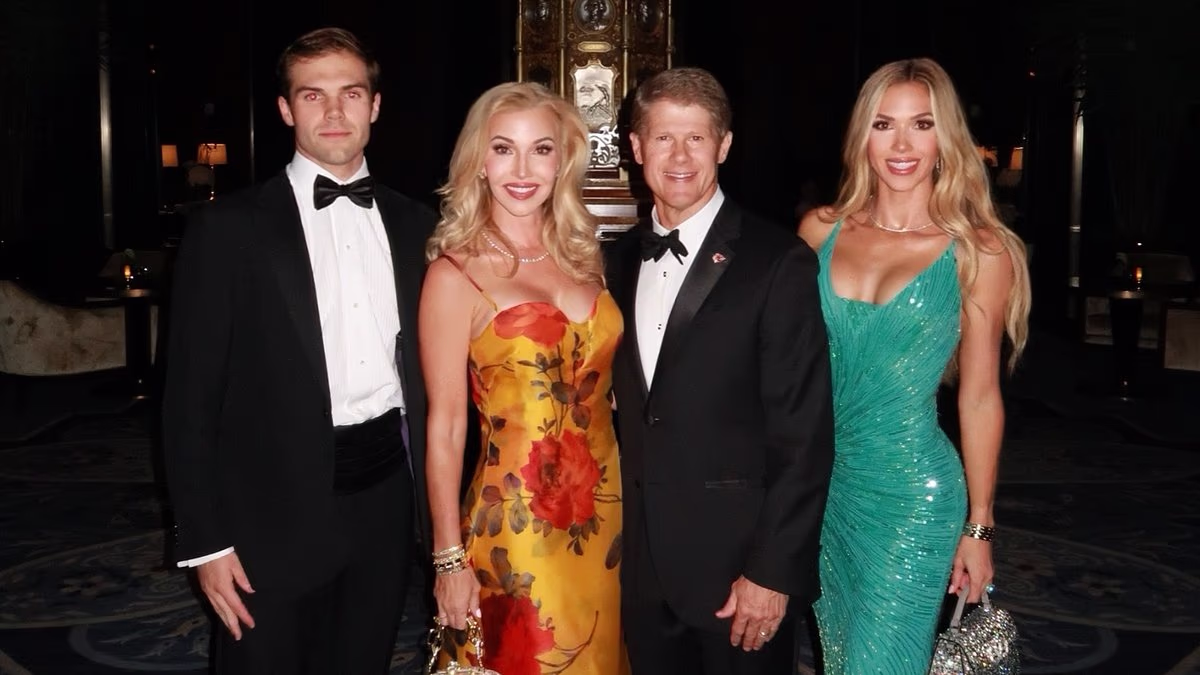 Chiefs owner Clark Hunt and family share stunning wedding snaps from Taylor Swift and Travis Kelce's New York ceremony