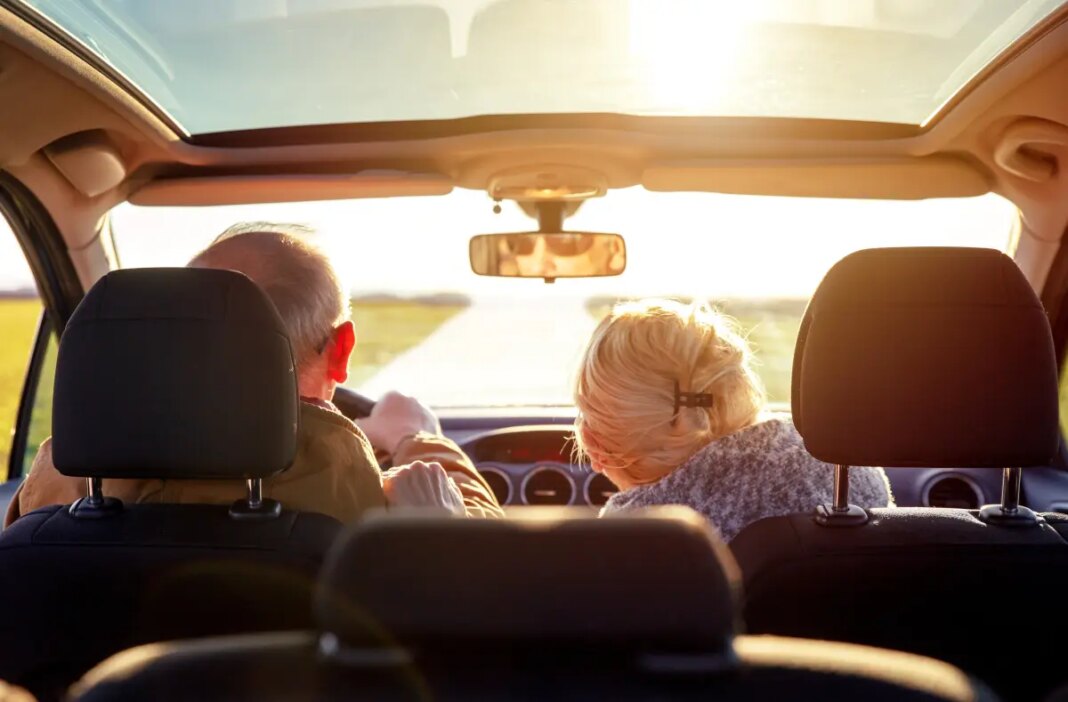 Dear Abby: An hour-plus car trip with my husband is driving me away