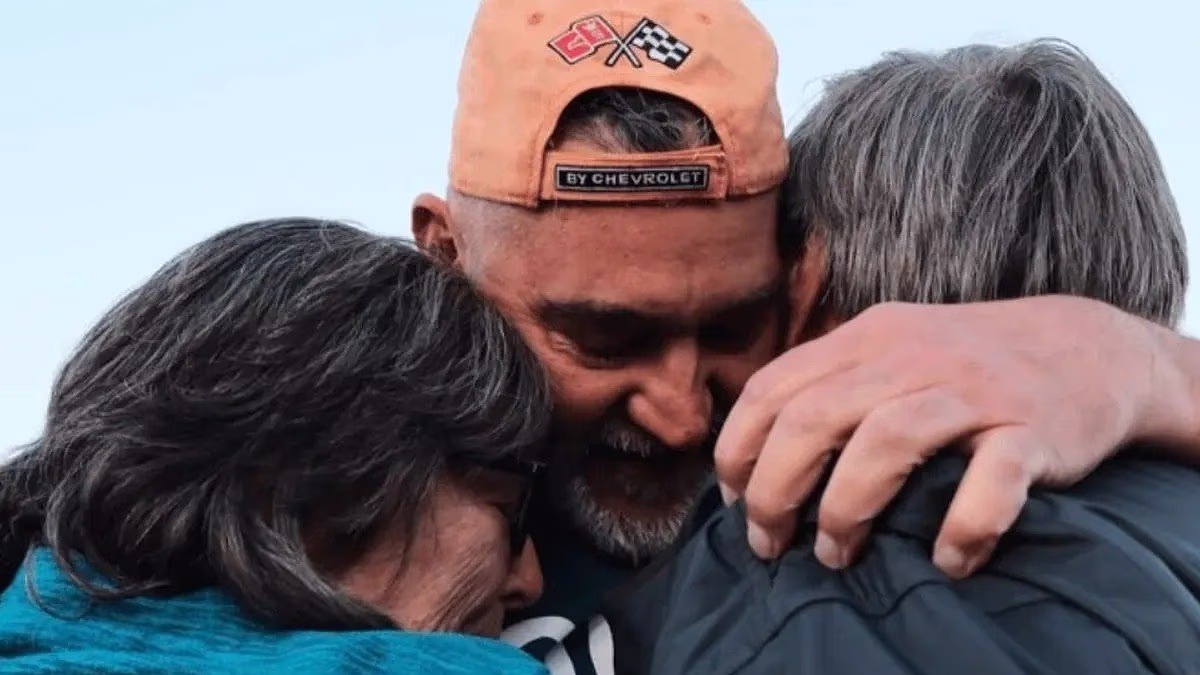 Death row inmate convicted over 'bite marks' is FREED