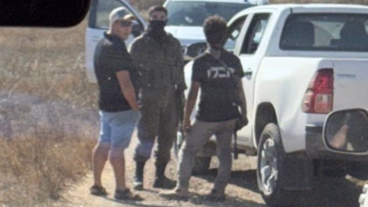 Democrat lawmaker claims he was DETAINED by gun-wielding Israelis