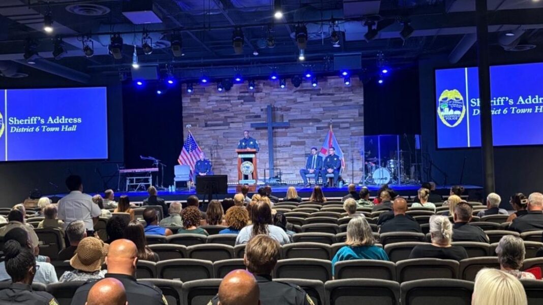 District 6 residents bring their concerns to Sheriff T.K. Waters at town hall