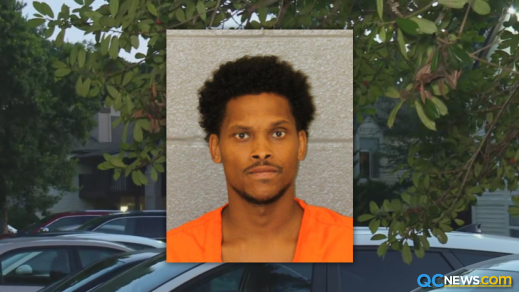 Father breaks into Pineville home, stabs 5-year-old son to death: Police