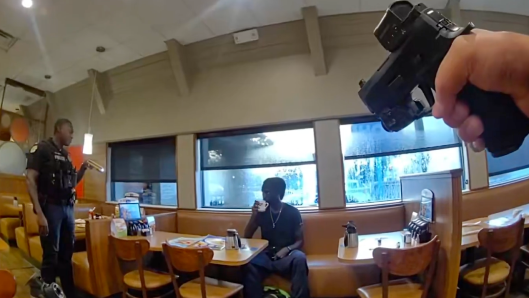 Florida man arrested in IHOP restaurant after police say he stabbed an rideshare driver