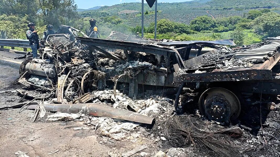 Four Americans caught in horrific Mexico highway pileup that killed at least 10