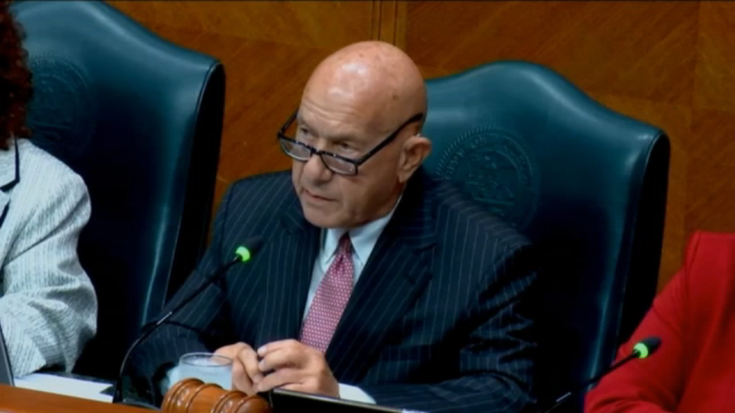 Houston Mayor John Whitmire, police chief ask Texas Rangers for independent investigation into deadly ICE shooting