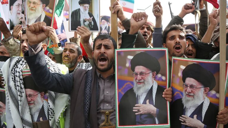 Houthis Warn of Renewed Strikes Following Yemen Airport Attack