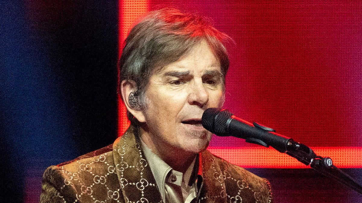 Journey rocker SLAMS Bruce Springsteen as 'annoying, bitter old man'