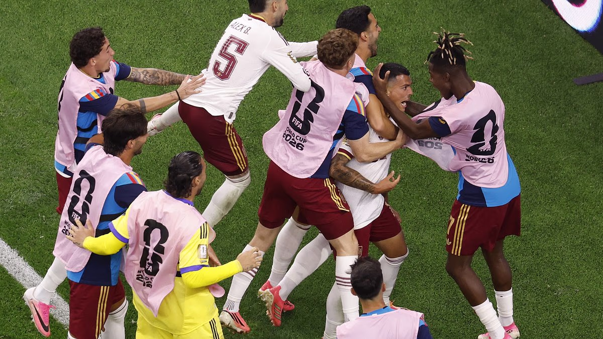 Lamine Yamal dazzles as Spain down France to reach World Cup final