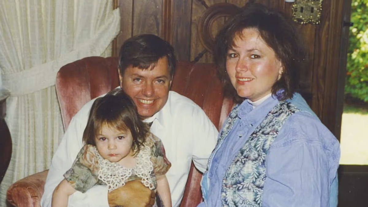 Lindsey Graham's unbreakable bond with baby sister he adopted