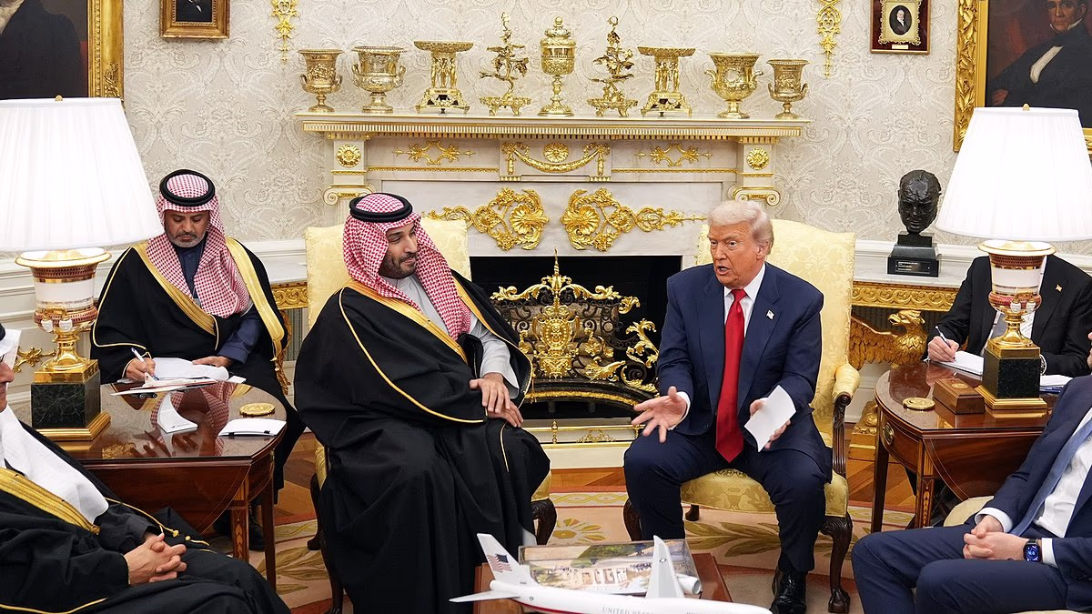 MAGA insiders confide worst fears about Trump's billion-dollar haul