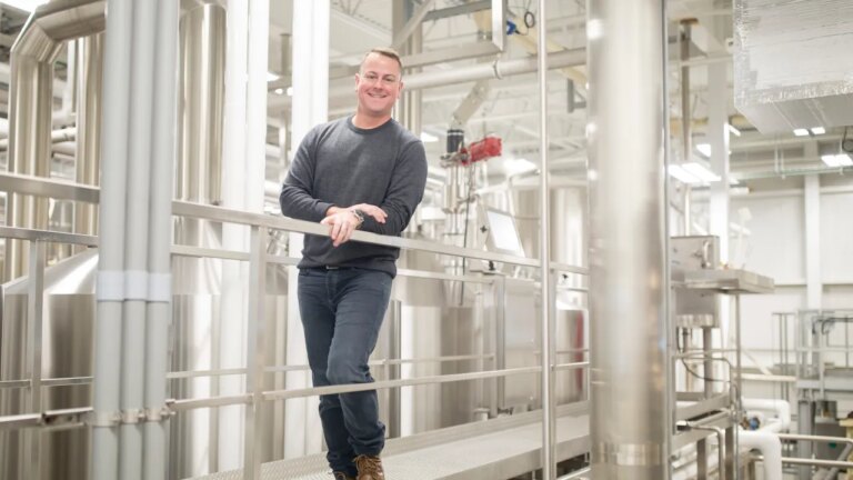 Maine Brewery Mogul Enters Race to Succeed Platner: A New Era on Tap