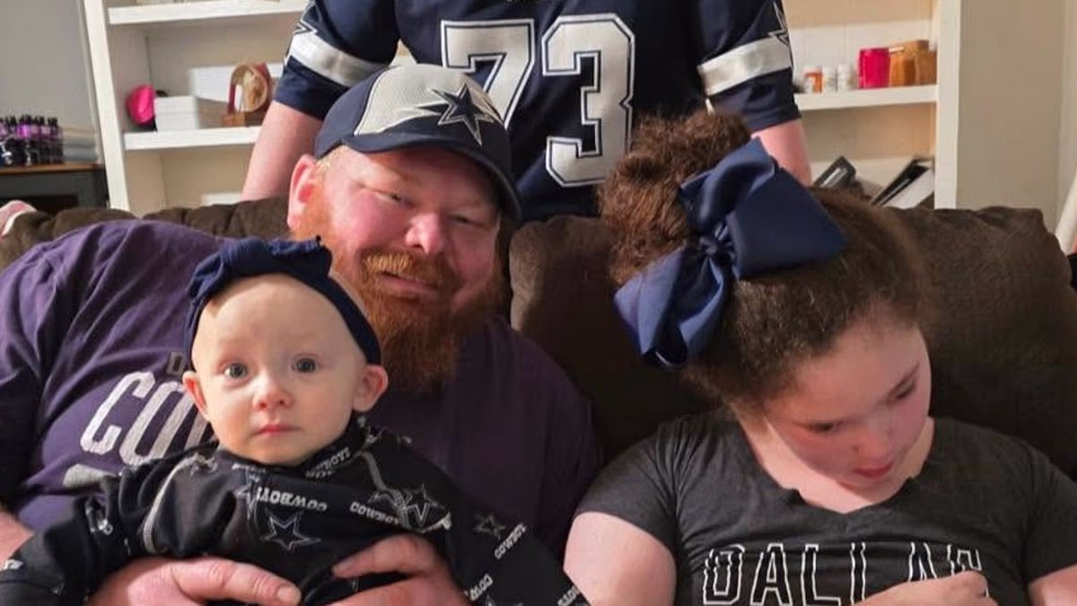 Man walked in after 'fiancée murdered kids and tried to hurt herself'