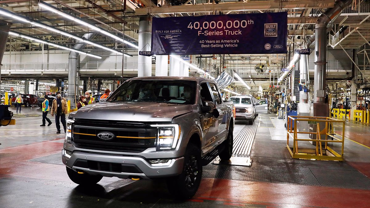More Ford workers FIRED over snack mix-ups after cookie controversy