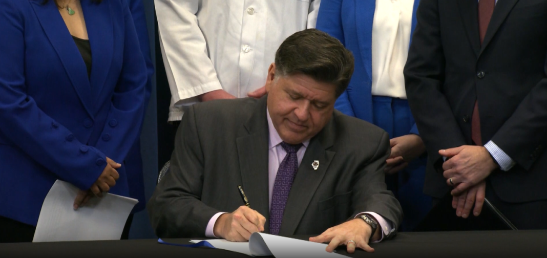 New Illinois laws strengthen support for service members, veterans