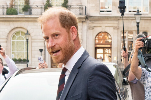Prince Harry 'mobbed by nurses' during children's hospital visit
