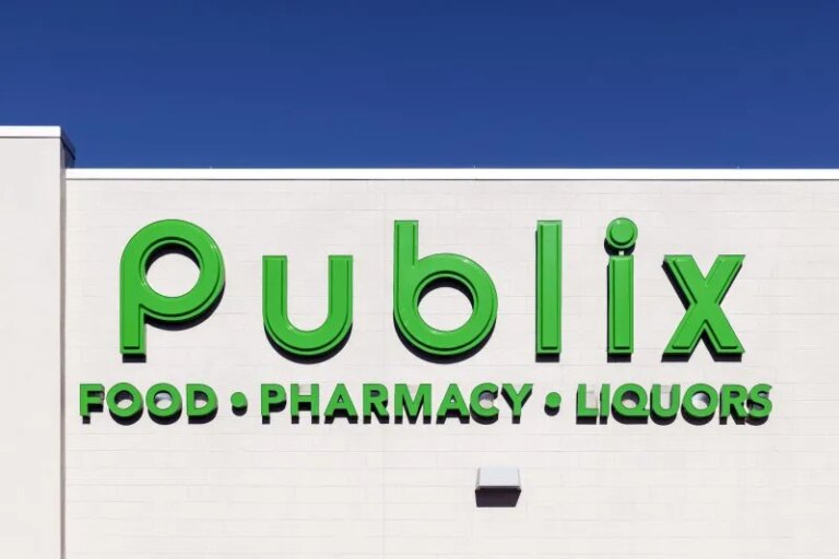 Publix Issues Urgent Blueberry Recall Over E. Coli Concerns Affecting 12 People