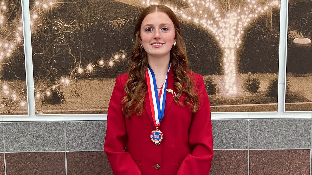 Schoolgirl speaks out after board member told her 'you're hot'