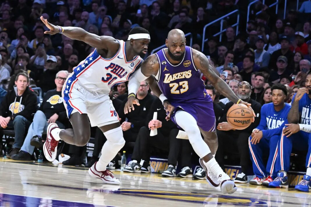 Sportsbooks make stunning adjustment to 76ers NBA win total after LeBron James signing