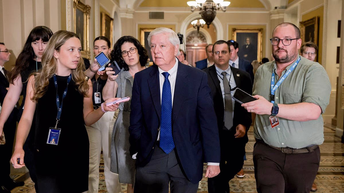 Suspicions about Lindsey Graham that are the talk of DC: MARK HALPERIN