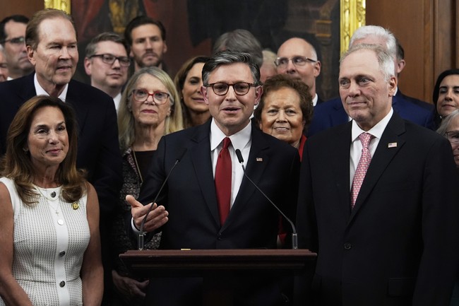 The GOP Midterm Convention Is Announced to Boost the Republican Midterm Campaigns