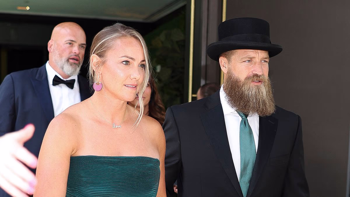 Travis Kelce's friend reveals stunning moment in Taylor Swift wedding 'that had everyone floored'