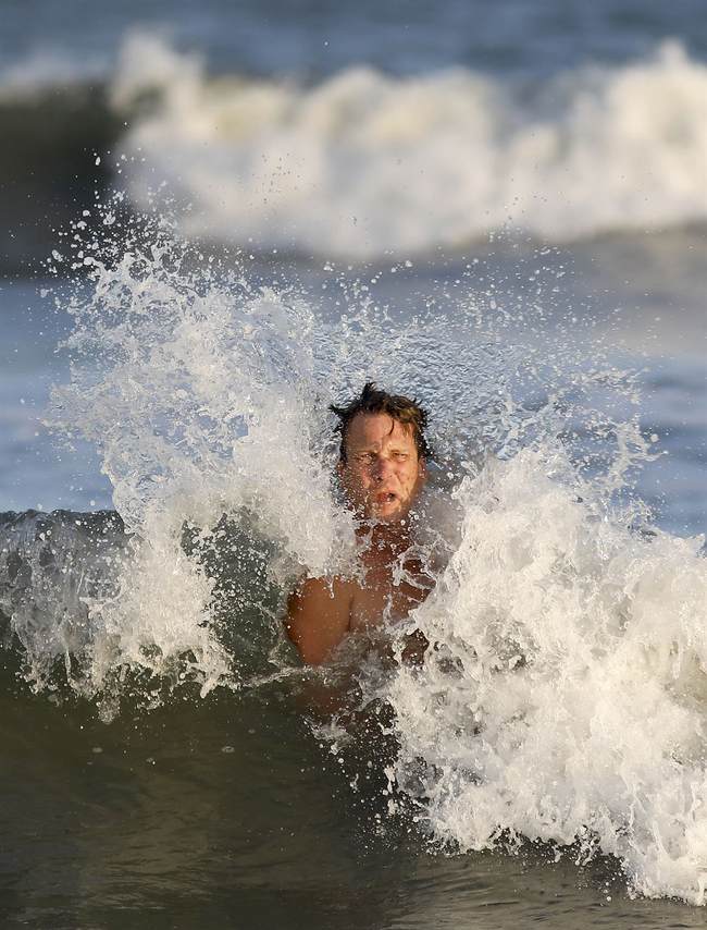 Watch: Pulse-Stopping Video of Teen Lifeguard Saving Boy—Eric Trump Calls for Highest Civilian Honor
