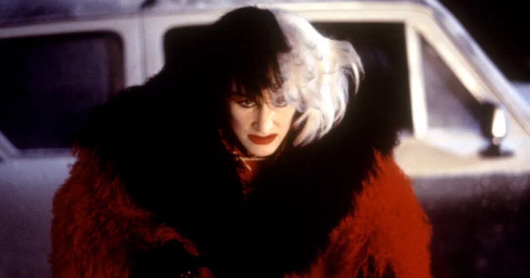 101 Dalmatians' Glenn Close Makes Surprise D23 Appearance in Cruella Costume
