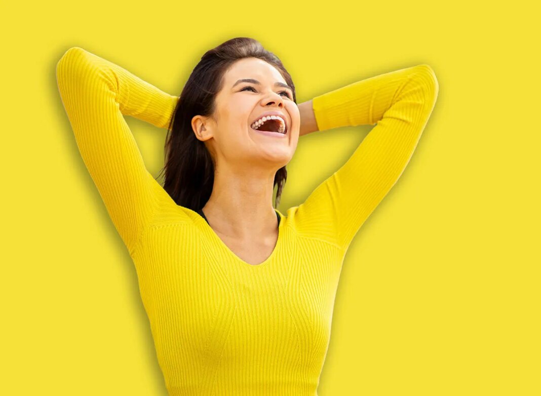 4 Daily Standing Exercises That Keep Your Back Pain-Free After 60