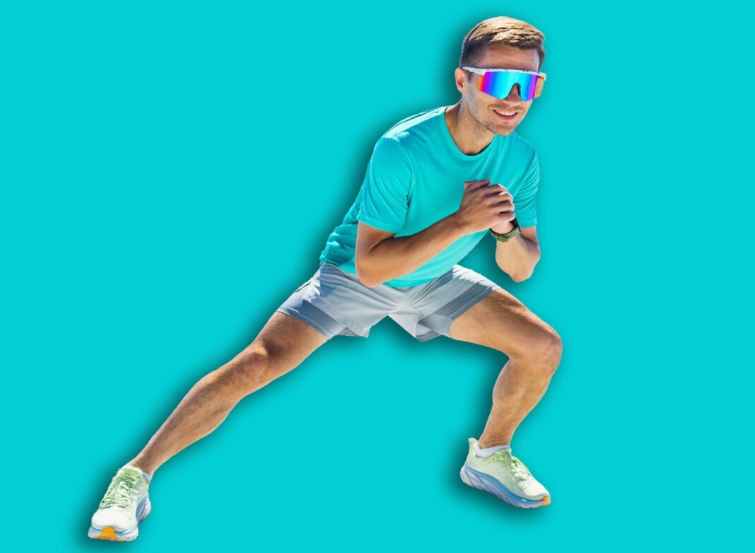 6 Daily Exercises Men Over 60 Need to Keep Their Legs Strong