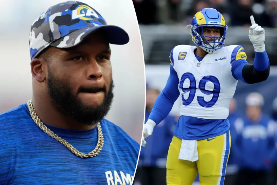 Aaron Donald workouts with Rams are to see how he 'acclimates'