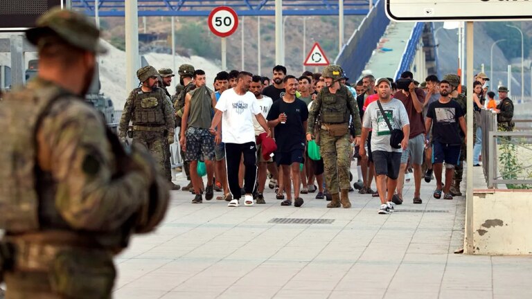 Ceuta Residents Feel Abandoned Amid Fears of New Migrant Surge, Journalist Reports