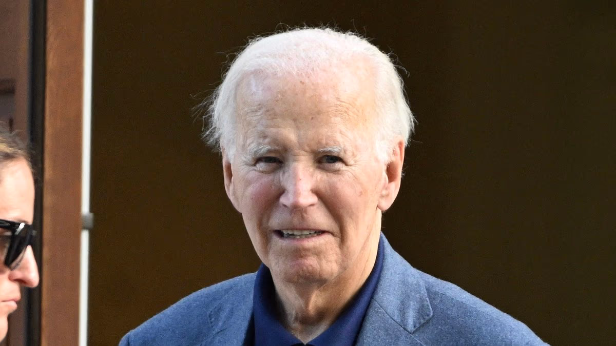 Biden seen for the first time since Hunter revealed cancer has spread