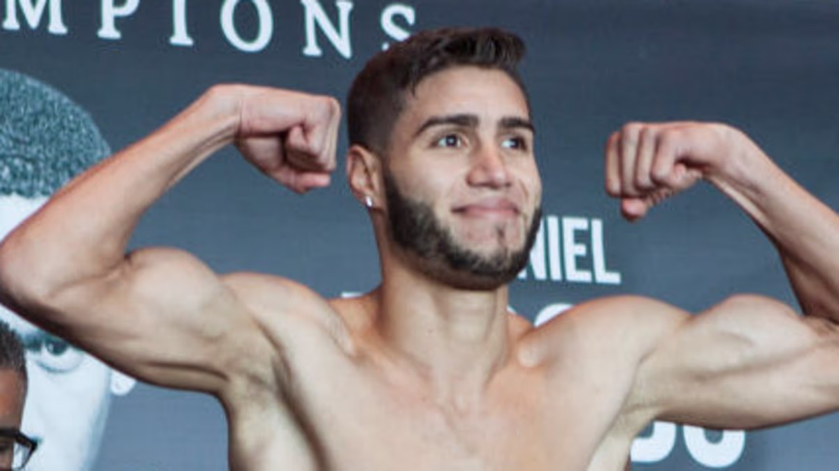Boxer dies at 33 after suffering catastrophic injuries during fight