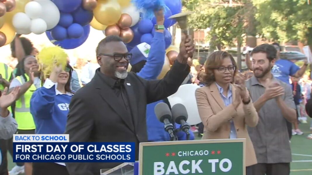 CPS back to school: Chicago Public Schools students return to class as funding uncertainty looms
