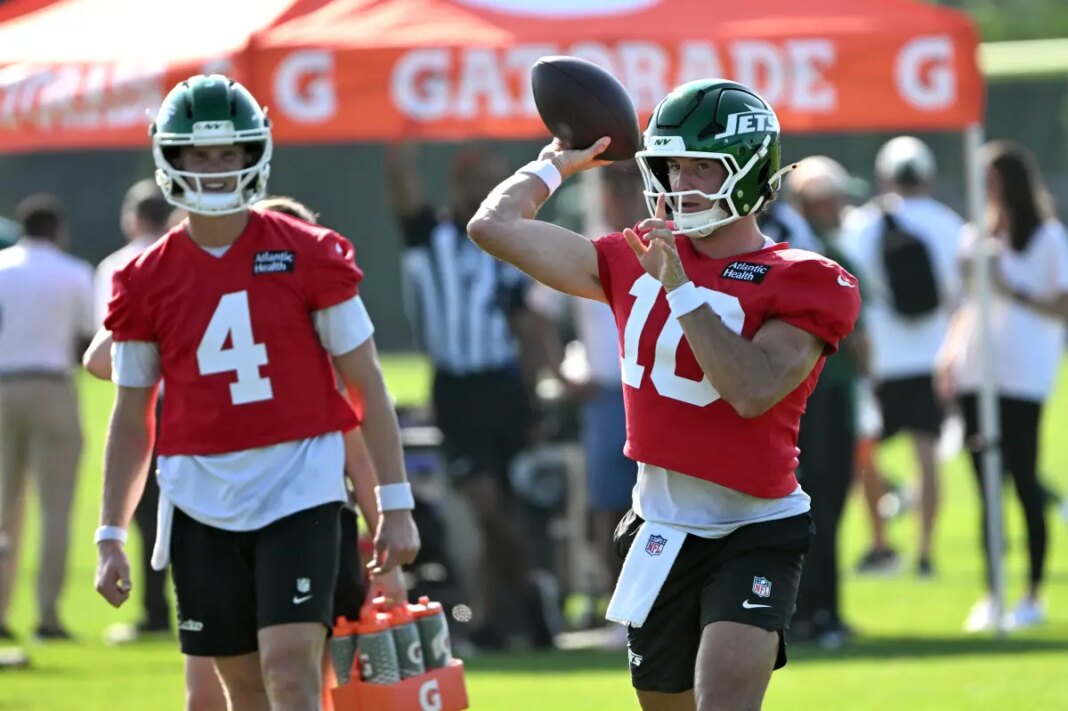 Cade Klubnik impresses with arm during Jets' two-minute drill