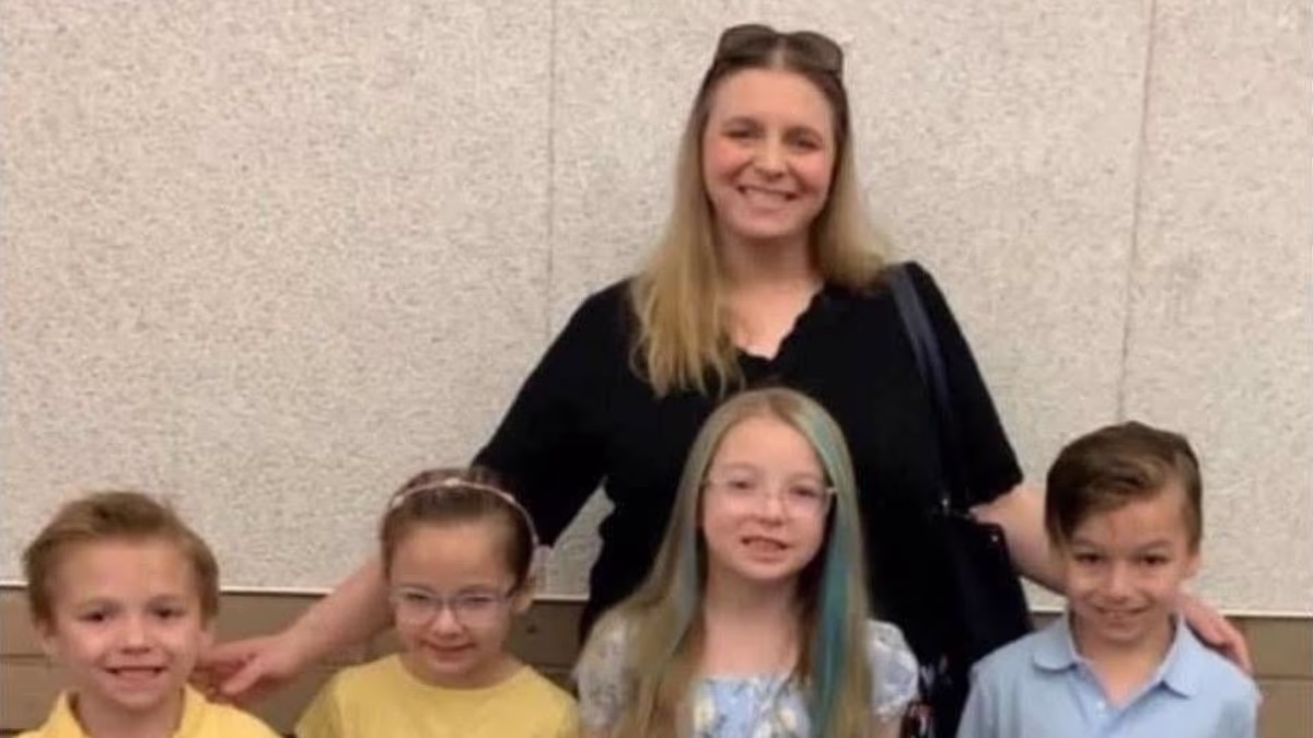 Dad reveals final text from mom who killed children in murder suicide