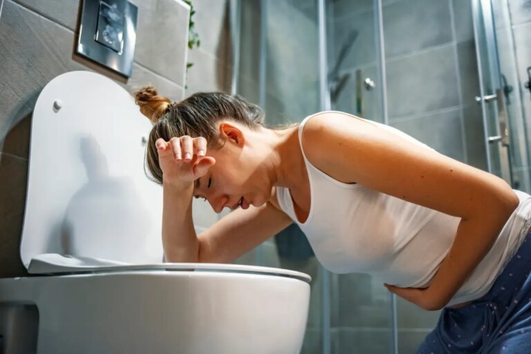 How to Handle Being Let Down by Others During Illness: Advice from Dear Abby
