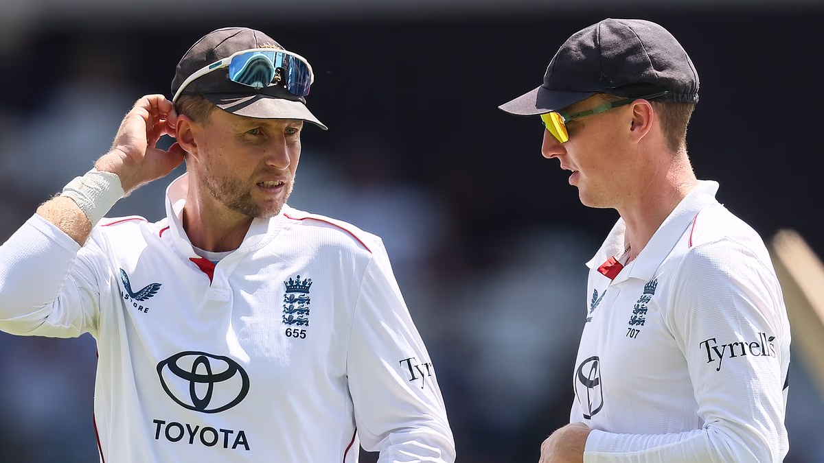 England struggle with the bat as New Zealand take control of the second Test - and Ben Stokes' appearance for Durham could lead to the ECB's worst nightmare, writes LAWRENCE BOOTH