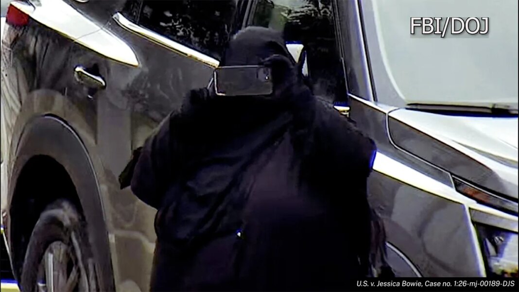 FBI arrests woman who allegedly plotted ISIS-linked attack on New York state Capitol building