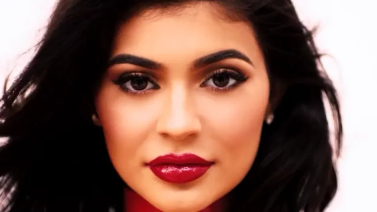Explore Kylie Jenner’s Cosmetic Evolution: From Teenage Lip Fillers to Major Enhancements