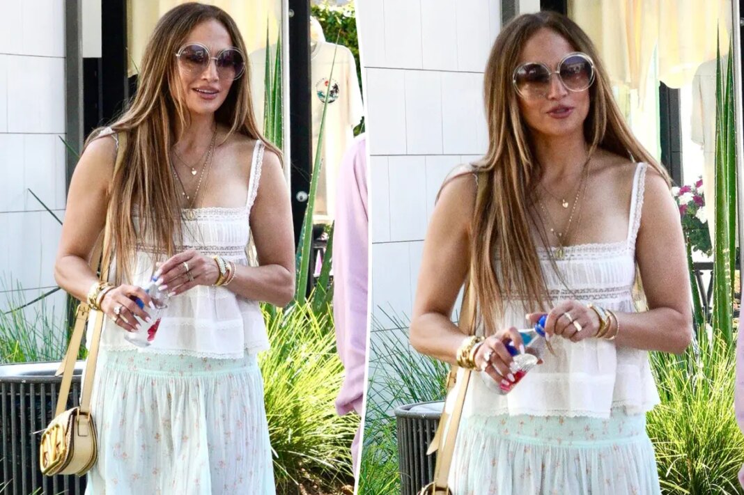 Jennifer Lopez styled a four-figure Valentino bag with this $48 Free People top