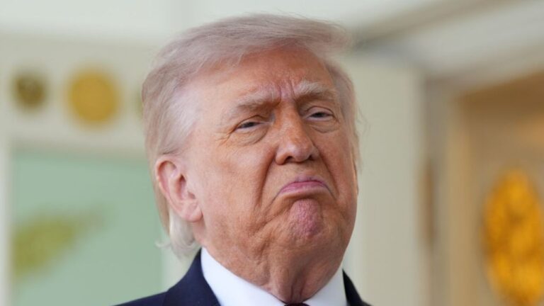 Judge Rejects Trump’s Bid to Shift Manhattan Criminal Case to Federal Court as Insufficient