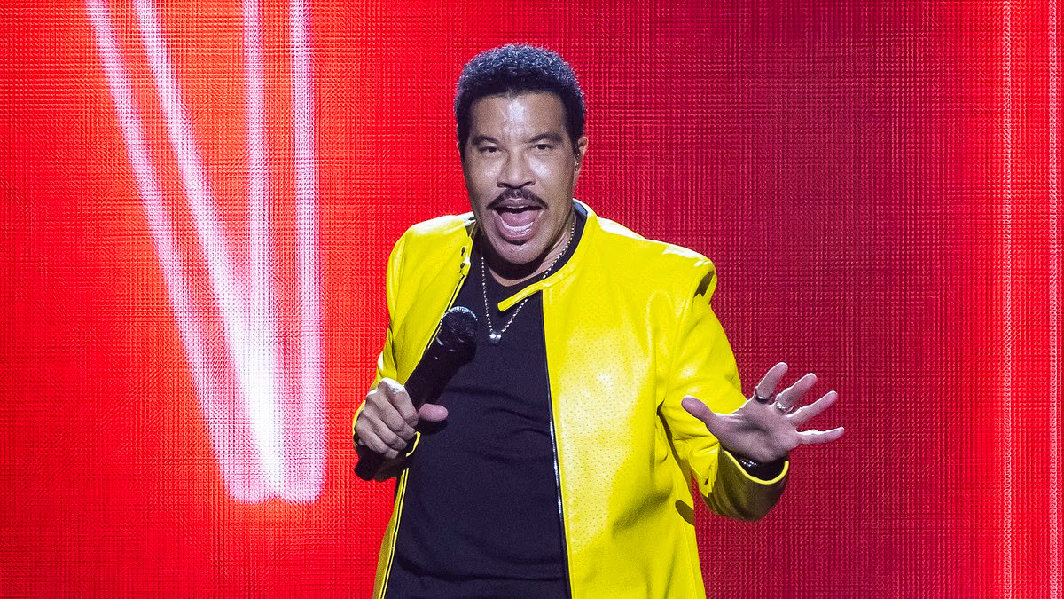 Lionel Richie, 77, taken into ICU in St Louis after falling ill
