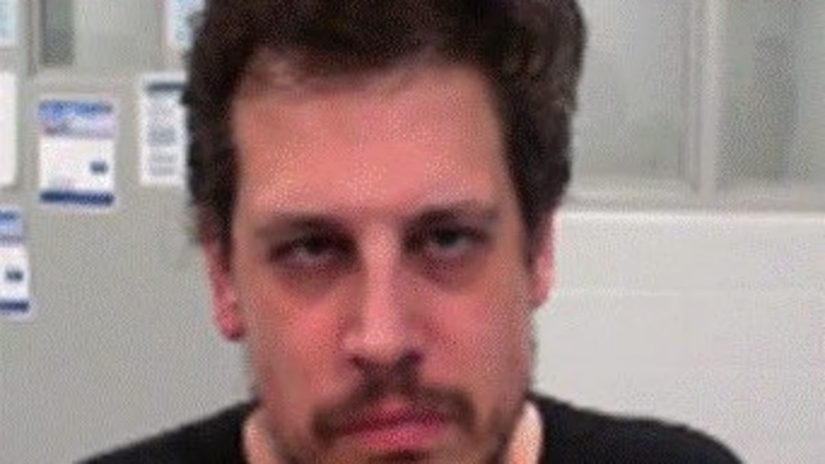 Milo Yiannopoulos kicked out of US just hours after ICE posted photo