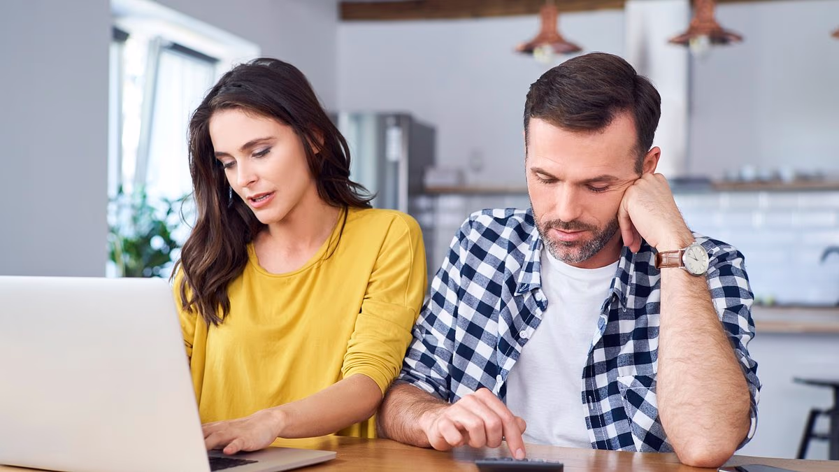 My husband just inherited $400k and says it's all his