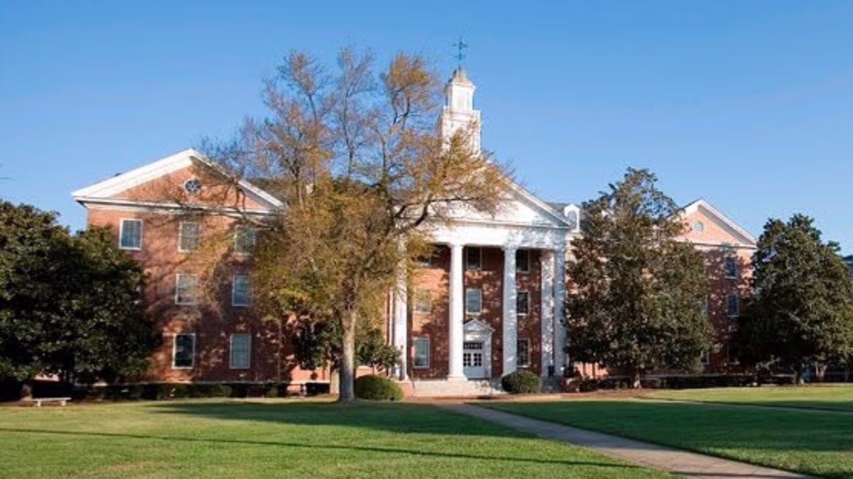 Suspect arrested in shooting rampage at Virginia State University