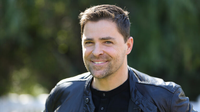 Kavan Smith’s Rare Hallmark Miss: Why This Film Didn’t Win Over Fans