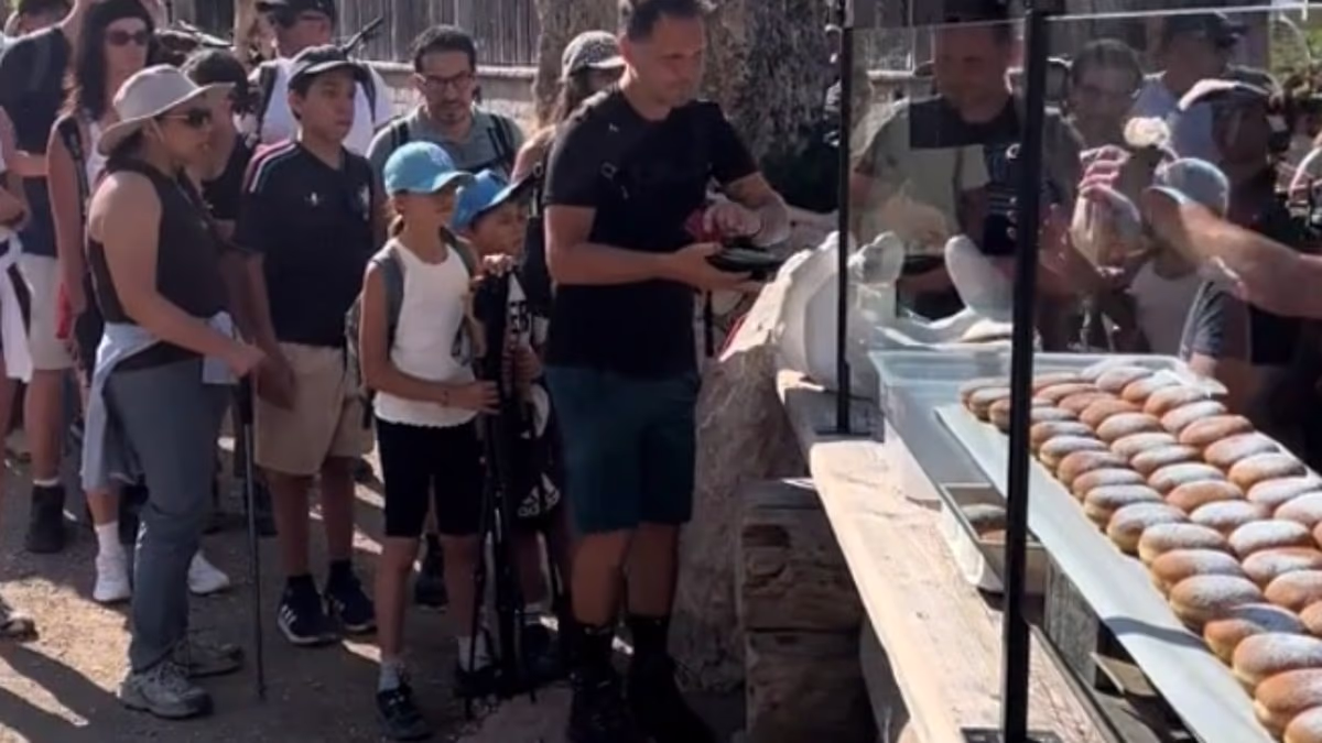 Tourists swamp Dolomites village as 'crazy' queues form for delicacy