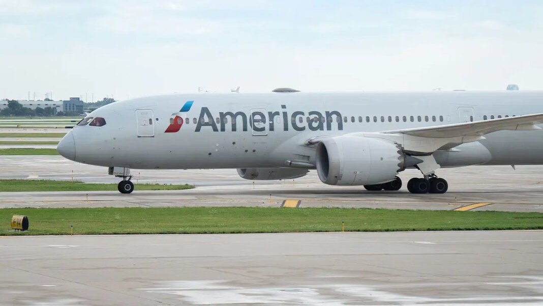 Two planes blow tires while landing at major US airport hours apart, FAA investigating