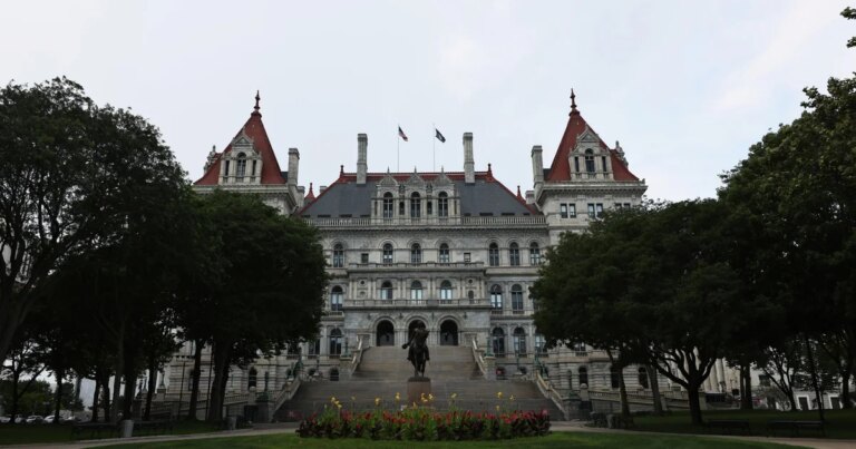New York State Capitol Building Threat: Woman Charged with Conspiracy